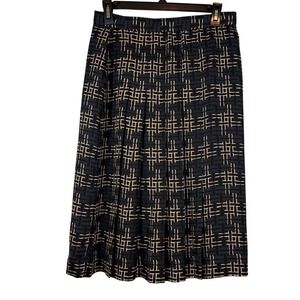 CARLISLE 100% Silk Skirt, A Line/Pleated, High Waist Skirt, Size 16